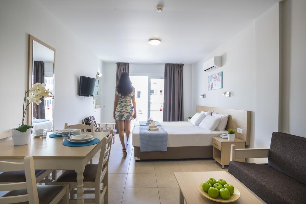 Christabelle Hotel Apartments Ayia Napa Exterior photo