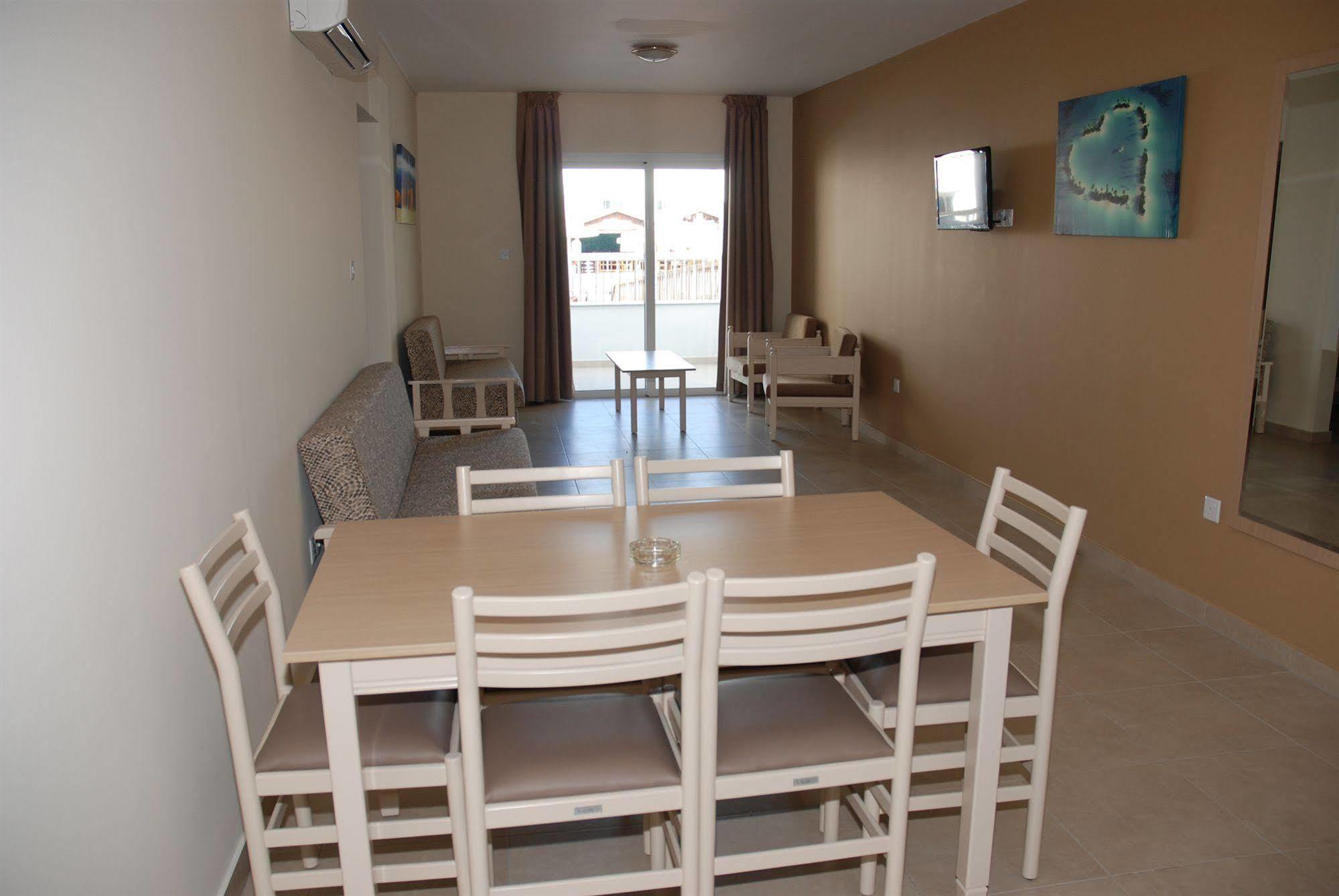 Christabelle Hotel Apartments Ayia Napa Exterior photo